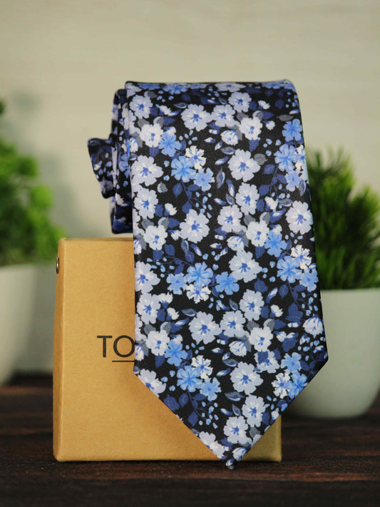Aster Necktie